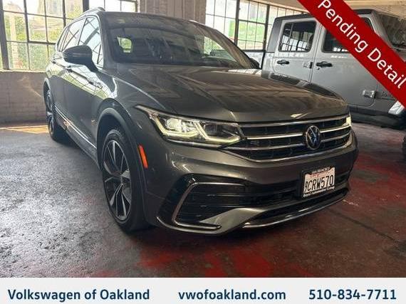 VOLKSWAGEN TIGUAN 4MOTION 2022 3VV4B7AX1NM147014 image